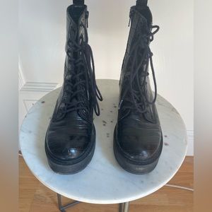 Steve Madden Tornado Combat Boots. Black. Size 9M